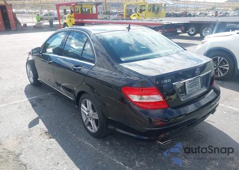 2011 Mercedes-Benz C 300 Luxury/Sport from USA, damaged, VIN WDDGF5EB1BR183725